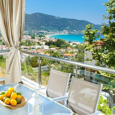 Inroy Sea View 4*