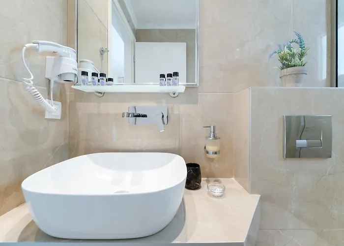 מלון דירות Inroy Sea View סקאלה פוטאמיאס
