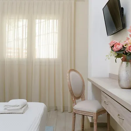 شقة فندقية Inroy Sea View 4*